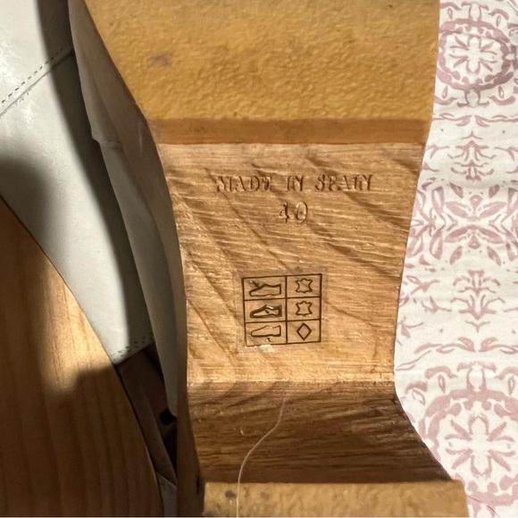 Free People Amber Orchard Clog Boots Wooden Platform White Leather Booties GUC - Picture 4 of 15